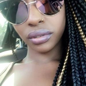 Meet your Posher, Brijae